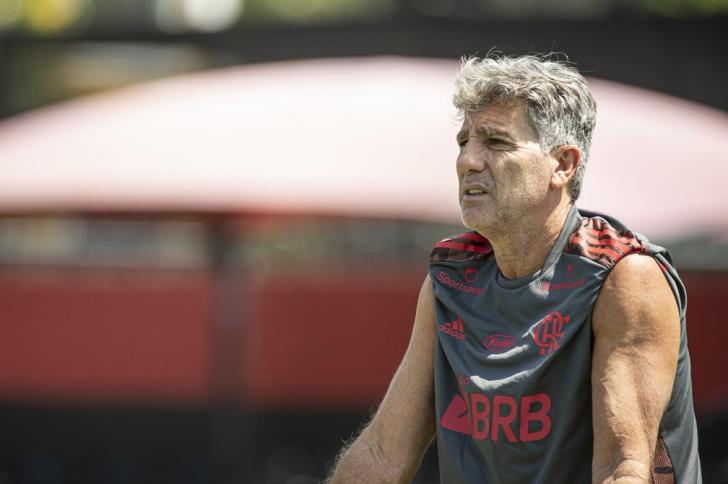 Renato Gaúcho no treino do Flamengo — Foto: Alexandre Vidal/Flamengo